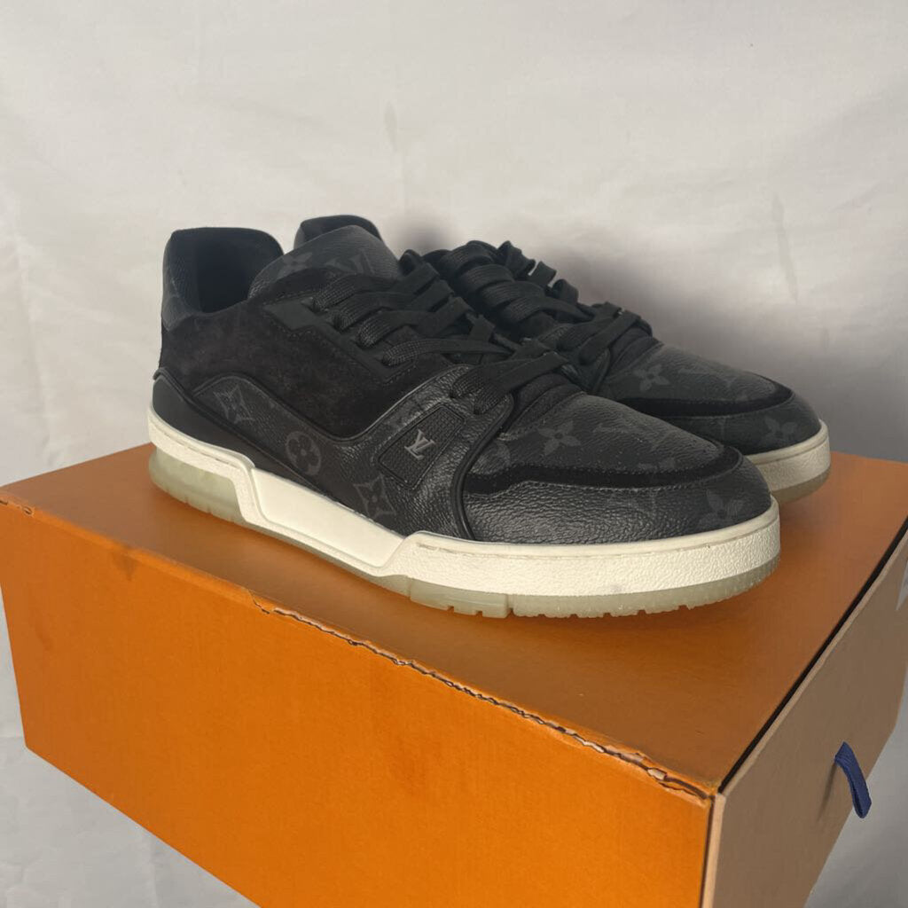 Black LV Denim Trainer Sz. 8(LV)
