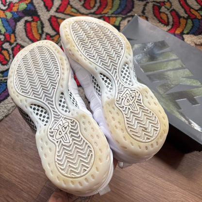 NIKE FOAMPOSITE "WHITE" SZ. 8.5 (BOX)