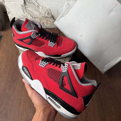 JORDAN 4 TORO BRAVO SZ. 13