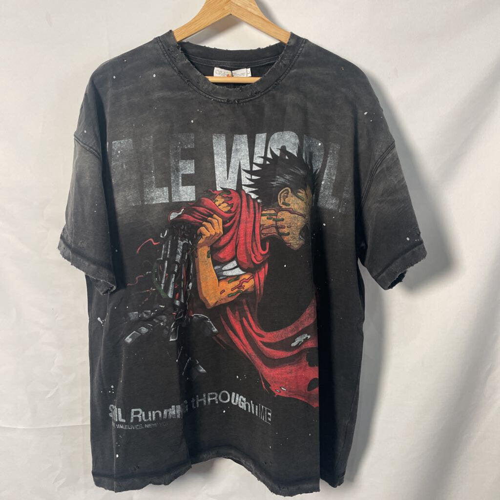 Vale Akira Tee Sz. L
