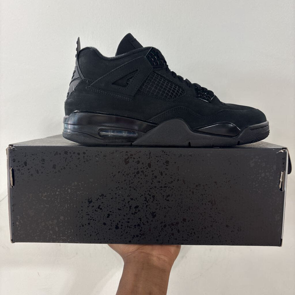 JORDAN 4 BLACK CAT SZ 10