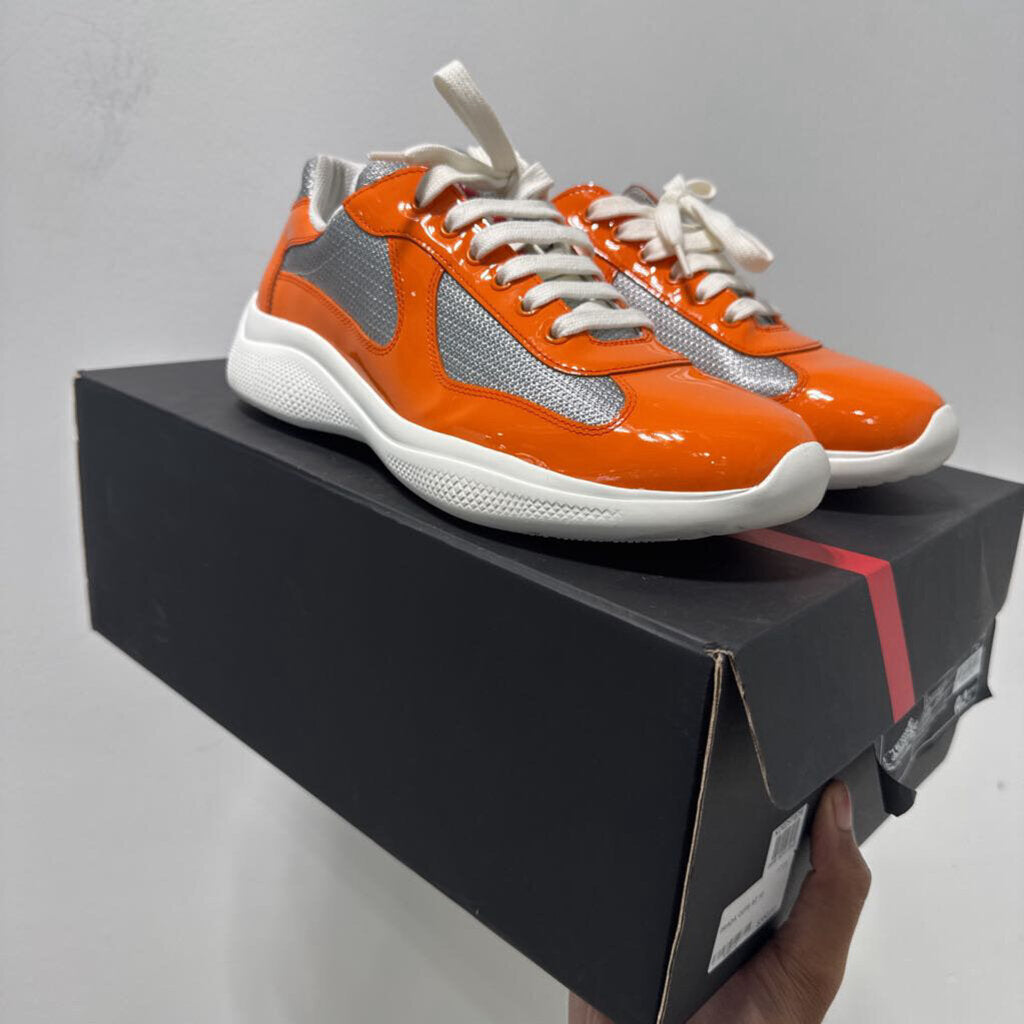 PRADA CUPS SZ 42