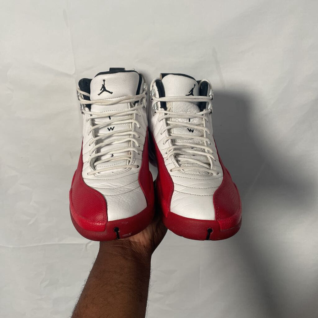 Jordan 12 Cherry Sz. 10 NB
