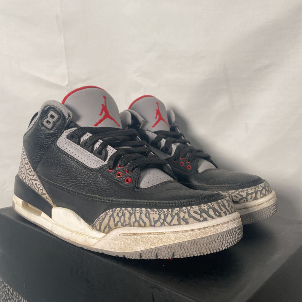 Jordan 3 Black Cement Sz. 10