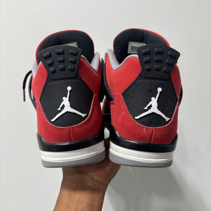 JORDAN 4 TORO SZ 9.5