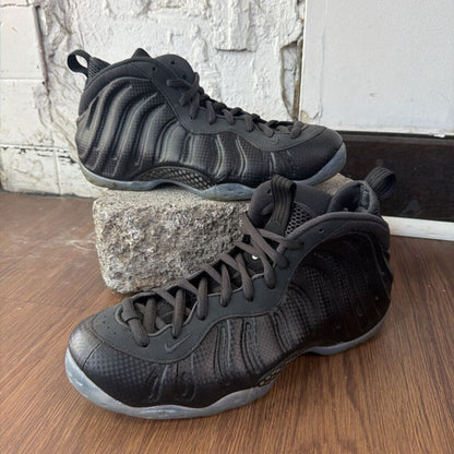 NIKE FOAMPOSITE CARBON FIBER SZ. 10.5