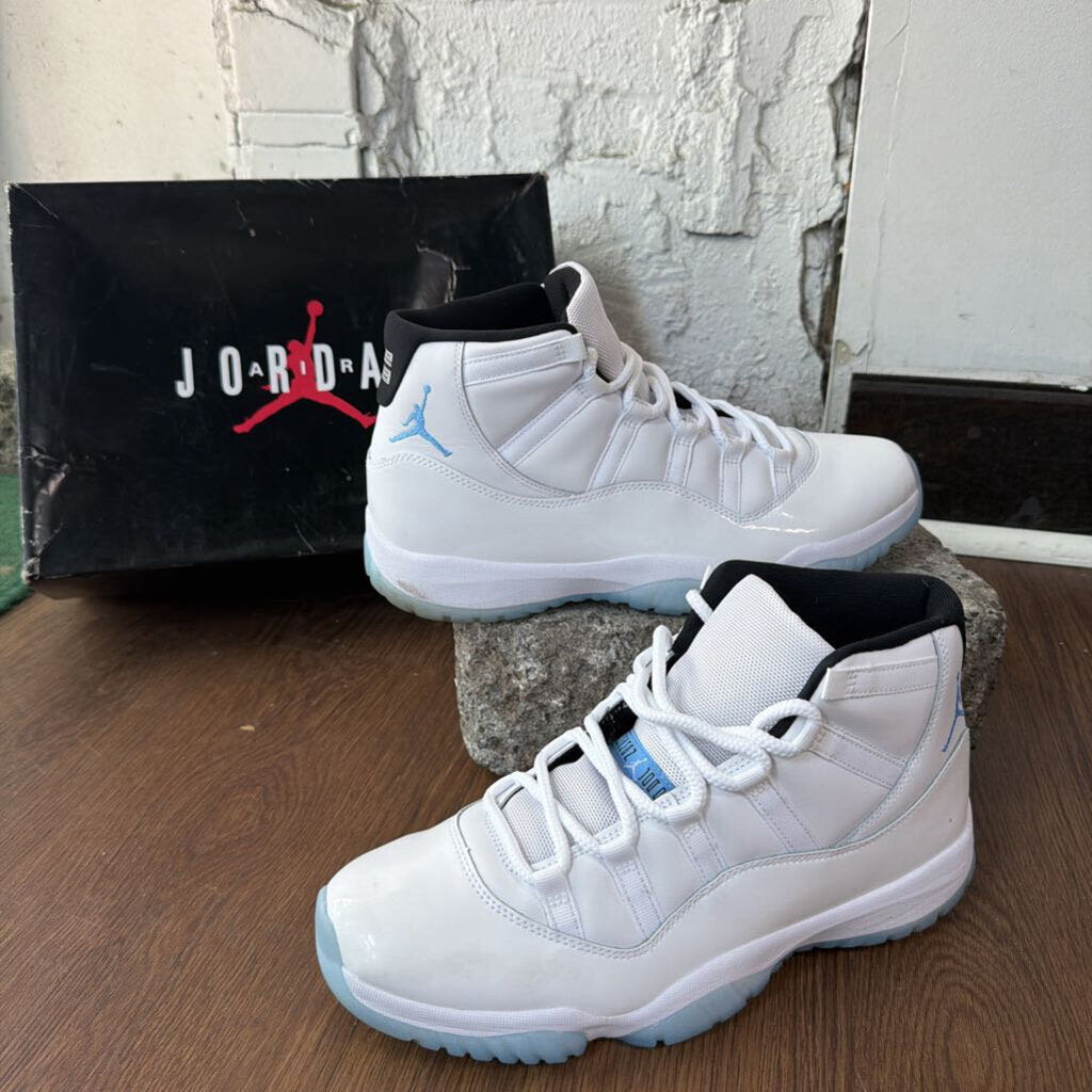 JORDAN 11 LEGEND BLUE SZ. 11.5 (BOX)