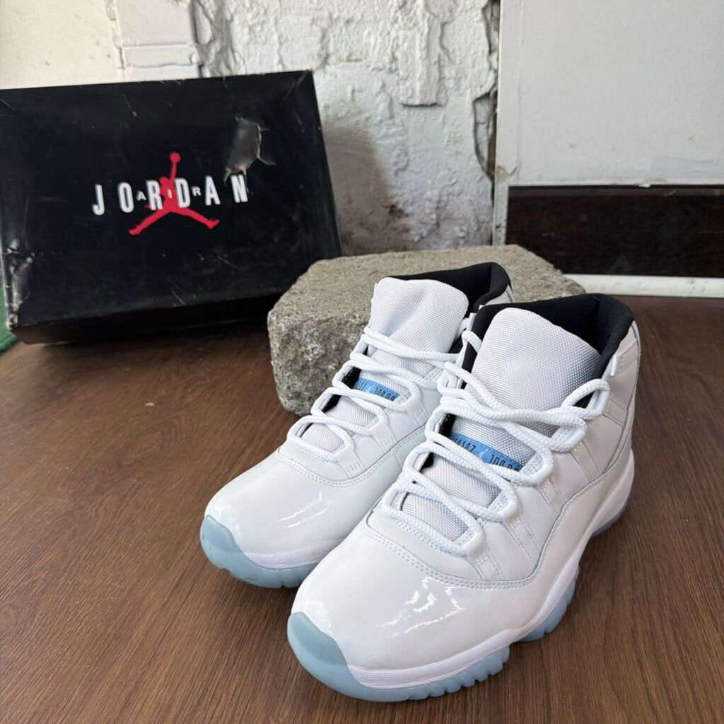 JORDAN 11 LEGEND BLUE SZ. 11.5 (BOX)