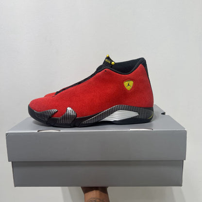 JORDAN 14 FERRARI SZ 12
