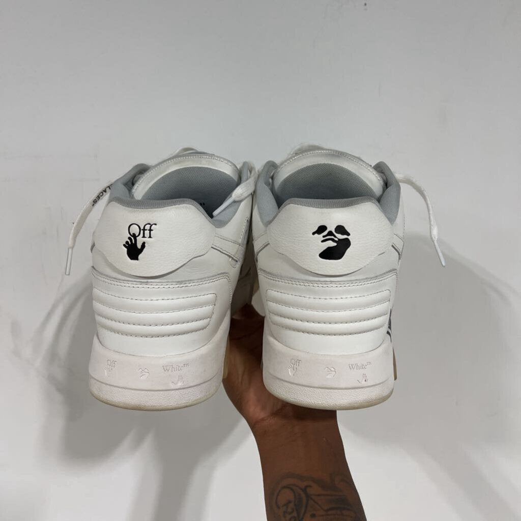 OFF WHITE OUT OF OFFICE SZ 46