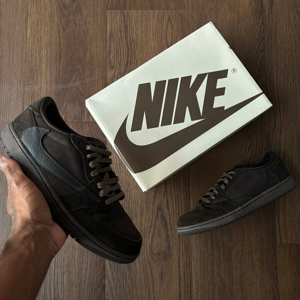 JORDAN 1 LOW X TS DARK MOCHA SZ. 9 (BOX)