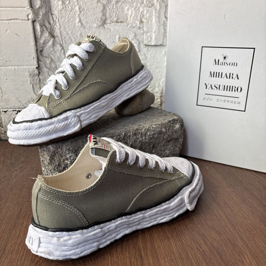 MAISON MIHARA MINT LOW SZ. 42 (BOX)