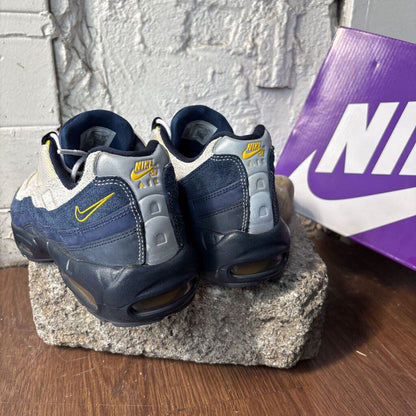 NIKE AIR MAX 95 SZ. 10 (BOX)