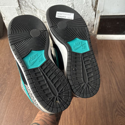 NIKE SB ELEPHANT SZ. 9.5 (NO BOX)