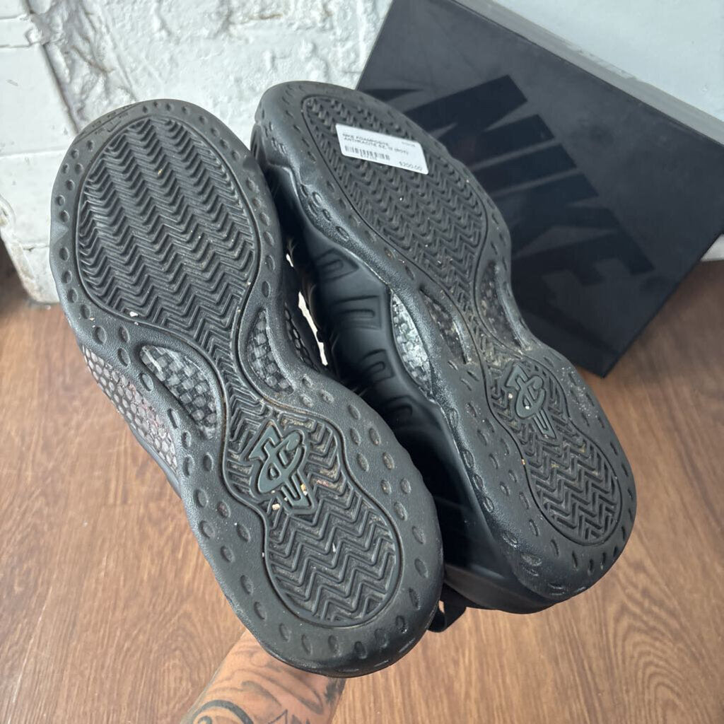 NIKE FOAMPOSITE ANTHRACITE SZ. 12 (BOX)