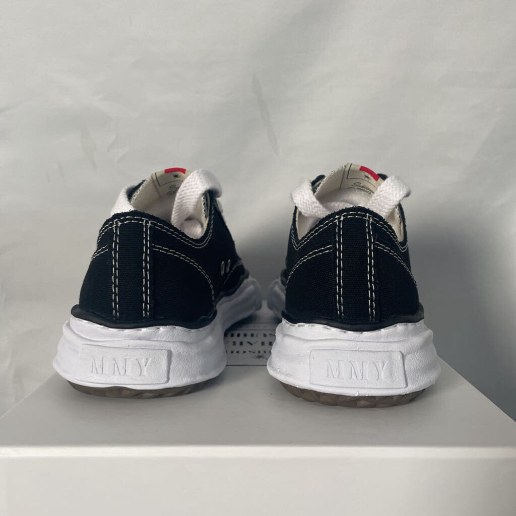 Maison Mihara Sneakers Sz. 43