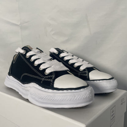 Maison Mihara Sneakers Sz. 44