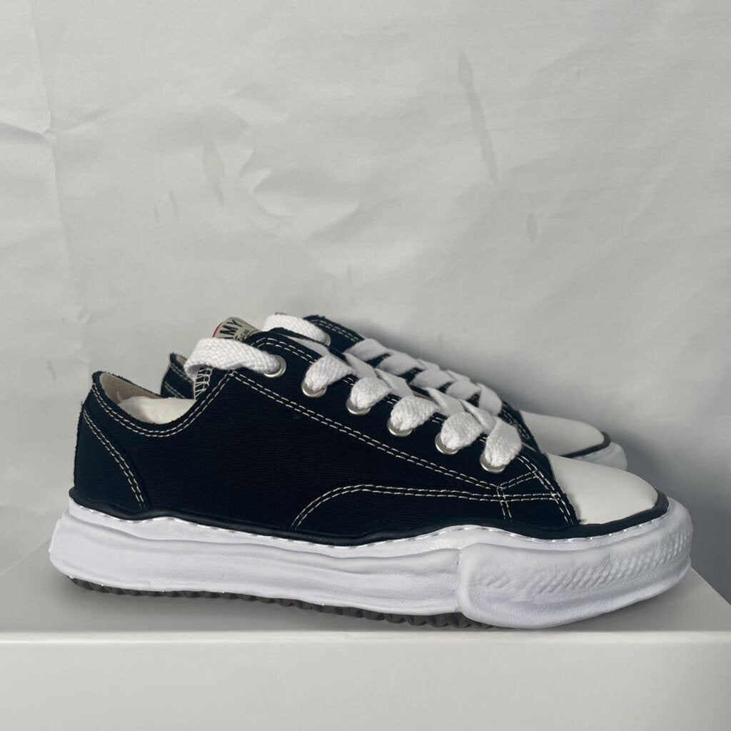 Maison Mihara Sneakers Sz. 44