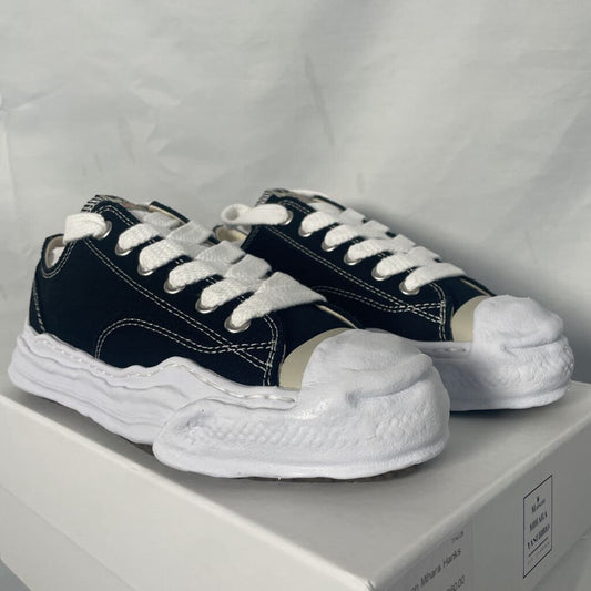 Maison Mihara Hanks Sz. 43