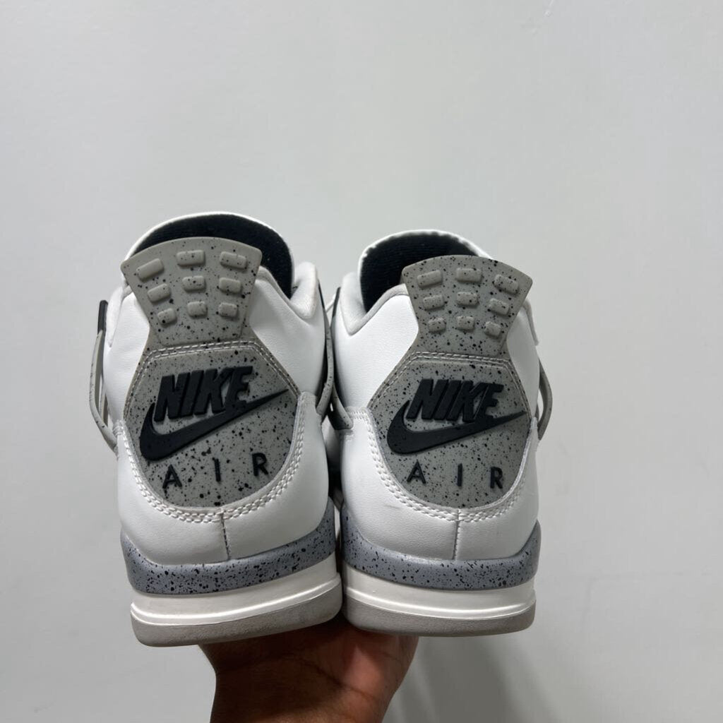 JORDAN 4 BLACK CEMENT SZ 9.5