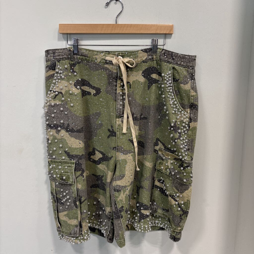 VALE RHINESTONE SHORTS 34