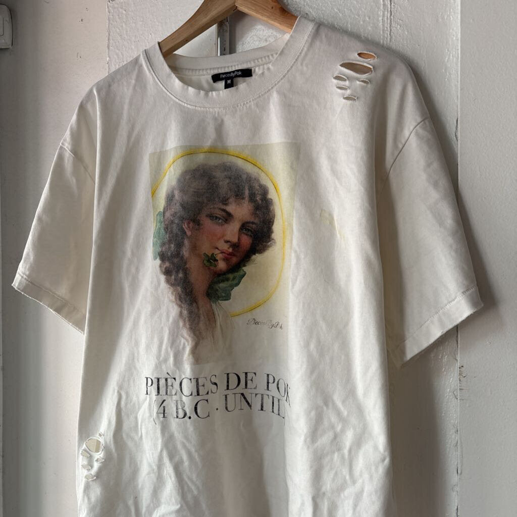 PORTRAIT GRAPHIC TEE SZ. M