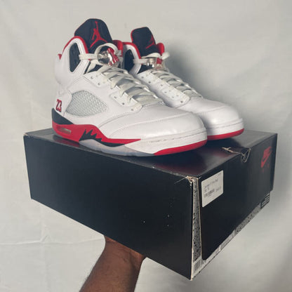 Jordan 5 Fire Red Sz. 13