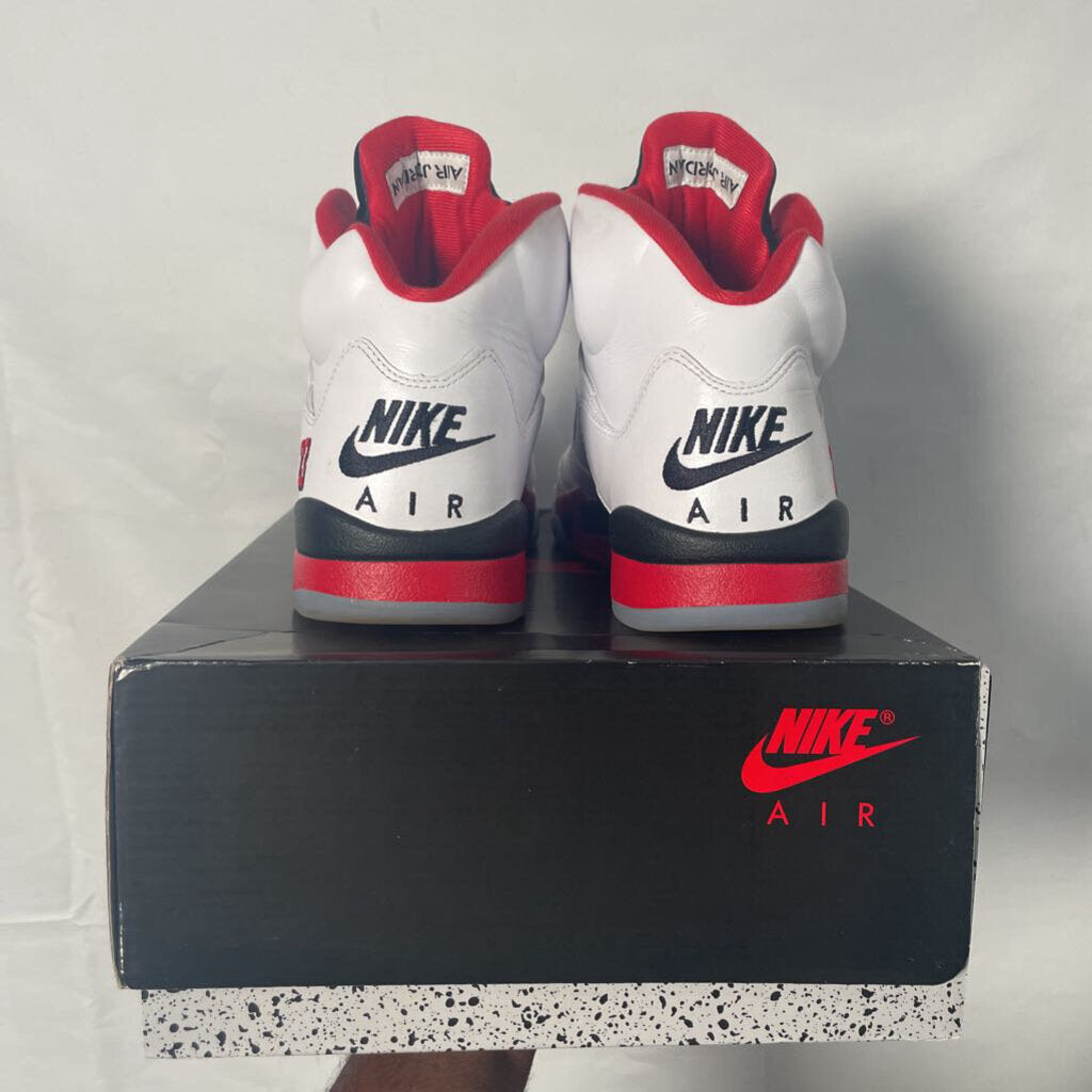 Jordan 5 Fire Red Sz. 13
