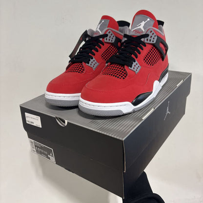 JORDAN 4 TORO BRAVO SZ 11.5