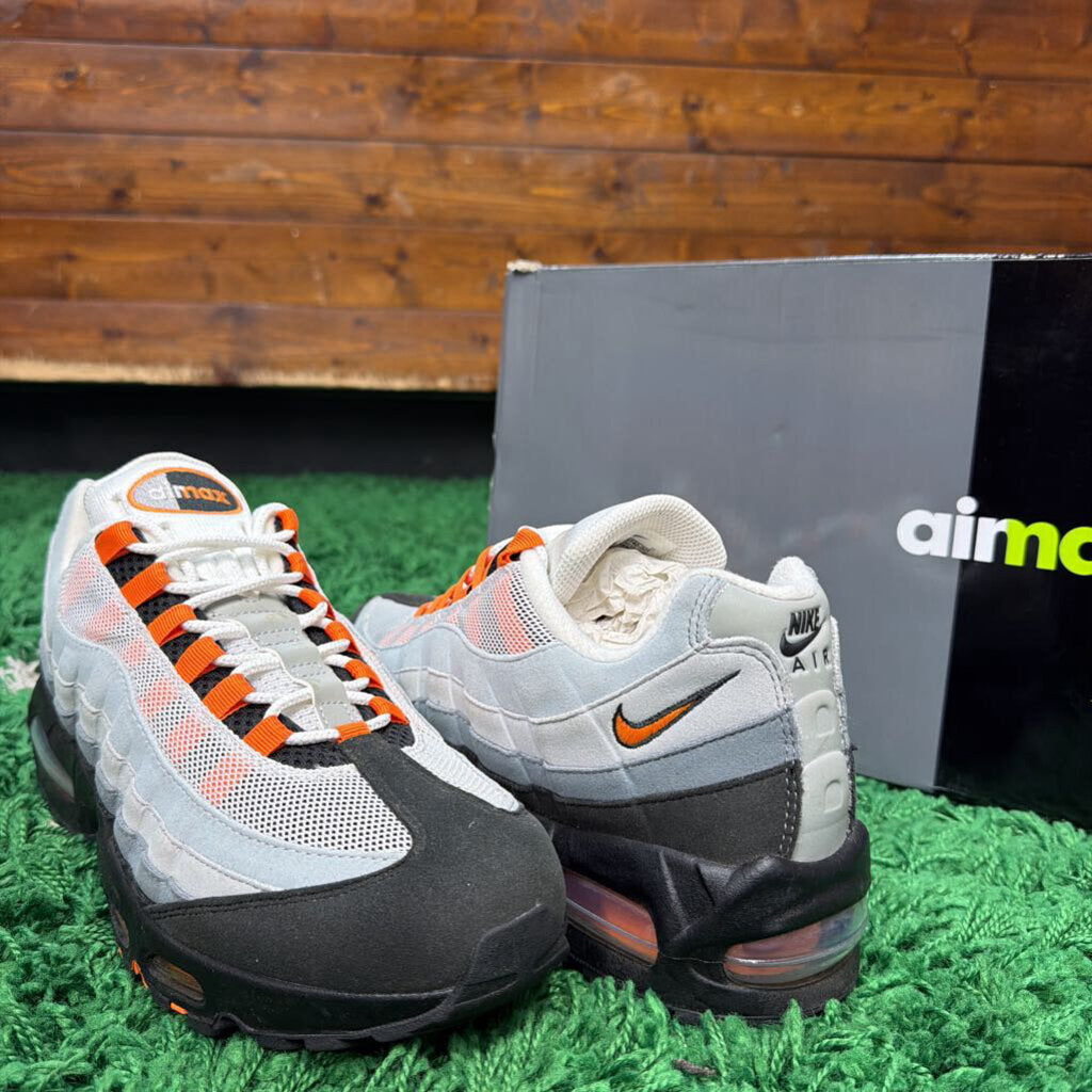 NIKE AIRMAX 95 "ORANGE" SZ 11.5 (BOX)