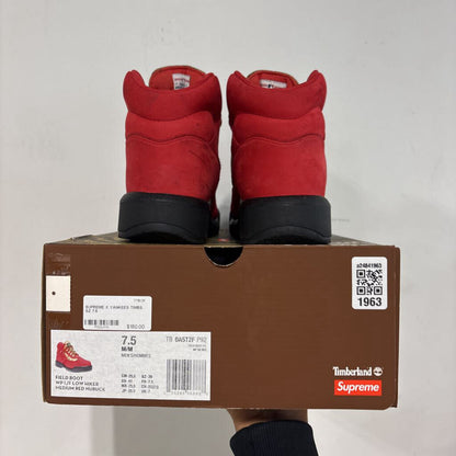 SUPREME X YANKEES TIMBS SZ 7.5