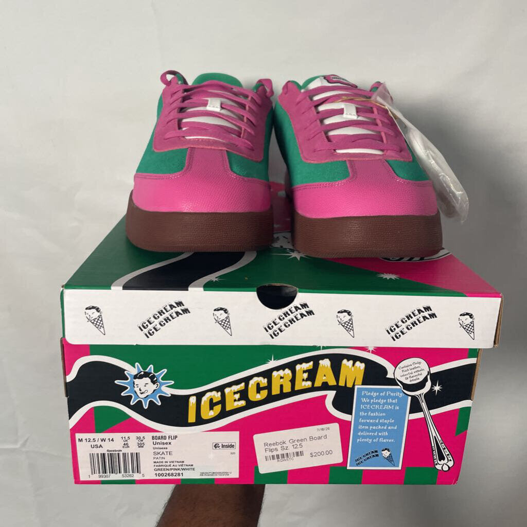 Reebok Green Board Flips Sz. 12.5
