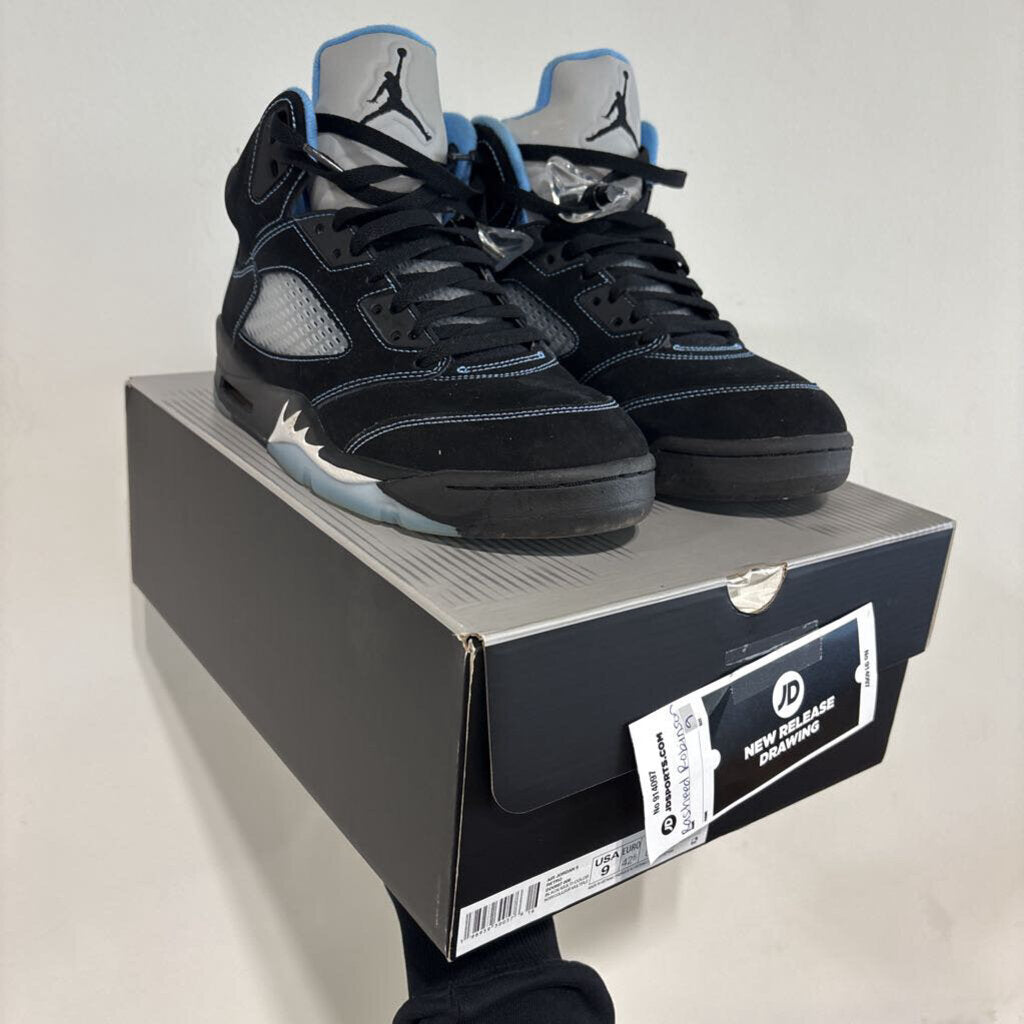 AJ5 UNIVERSITY SZ 9