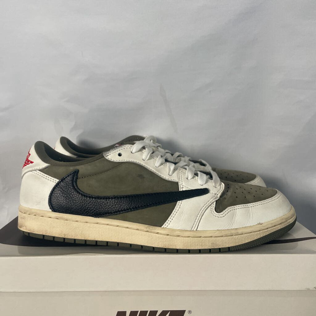 Jordan 1 TS Medium Olive Sz. 11.5