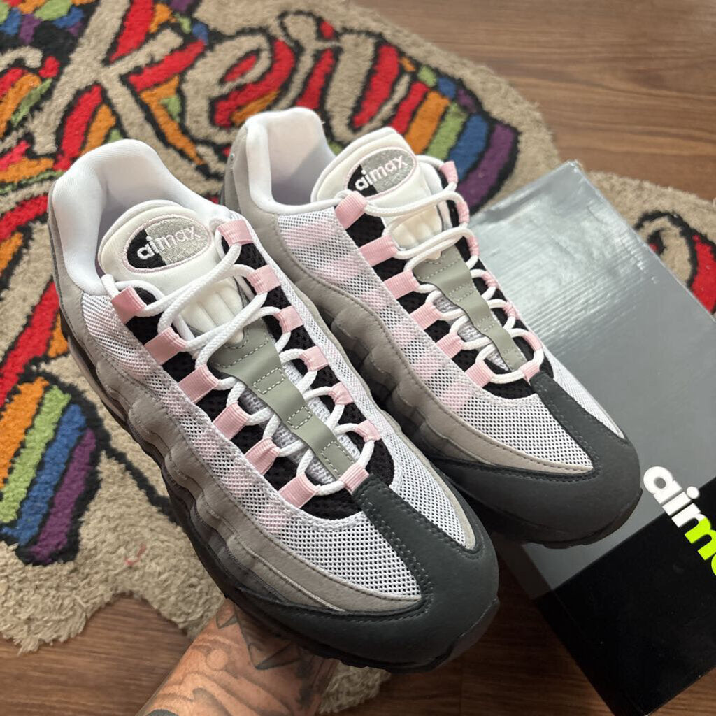 NIKE AIR MAX 95 PINK SZ. 10W