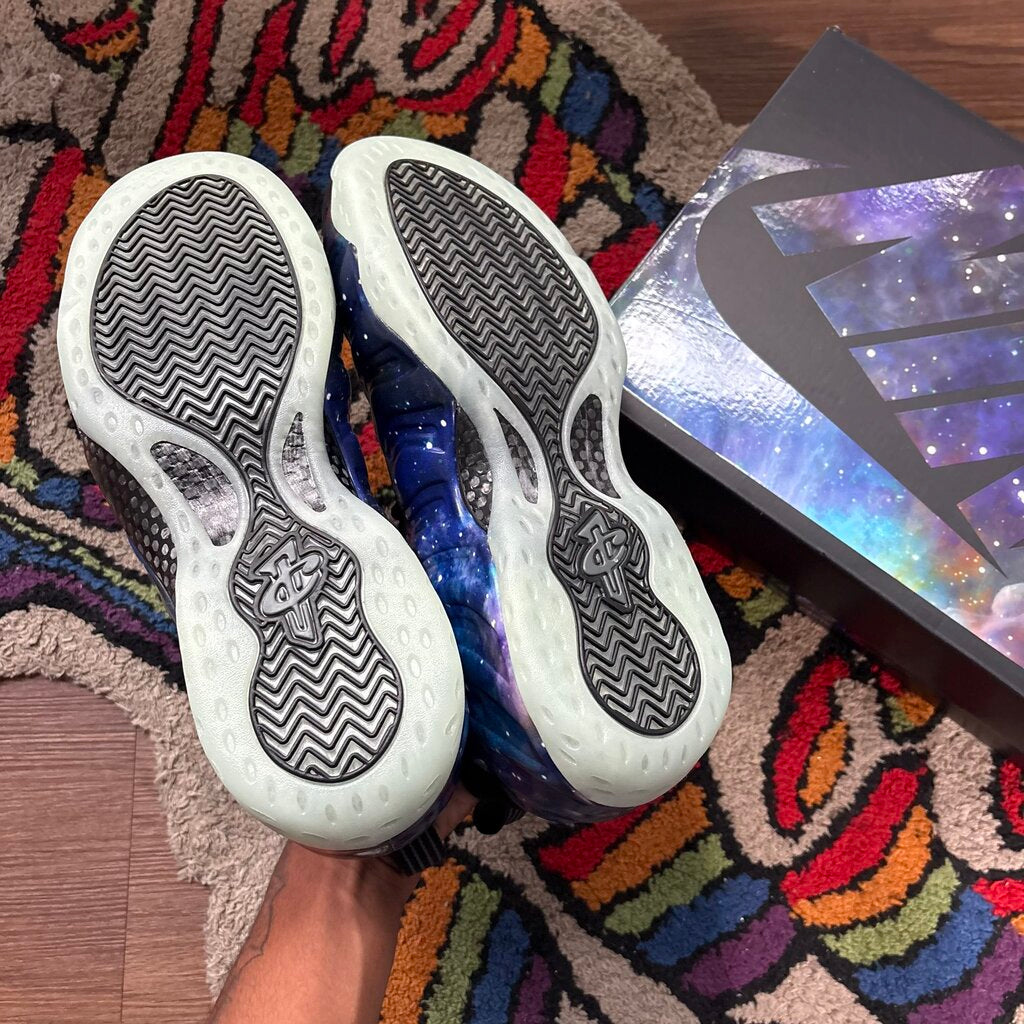 NIKE FOAMPOSITE GALAXY SZ. 12.5 (BOX)