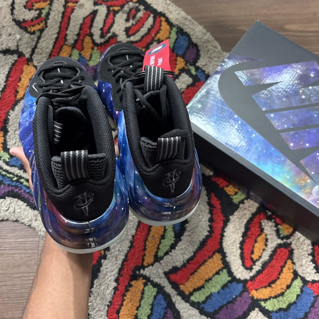 NIKE FOAMPOSITE GALAXY SZ. 12.5 (BOX)