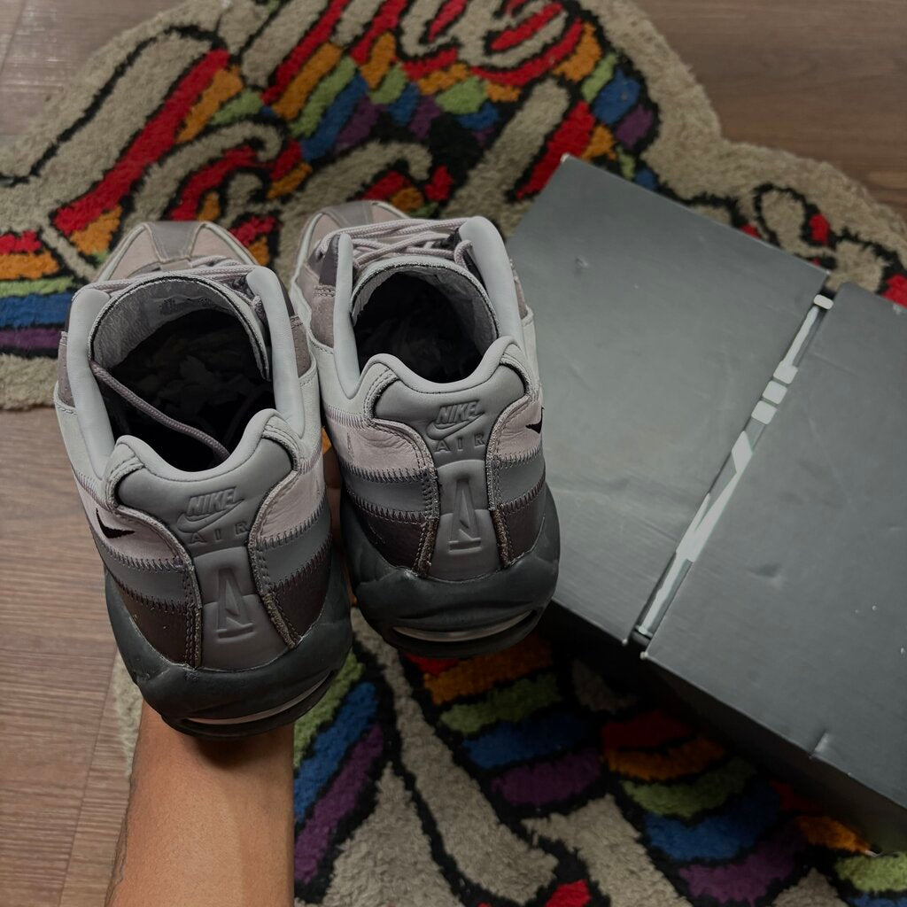 NIKE AIR MAX X AMM SZ. 10 (BOX)
