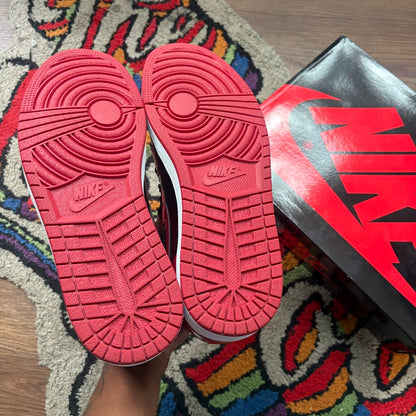 JORDAN 1 BRED PATENT SZ. 11 (BOX)
