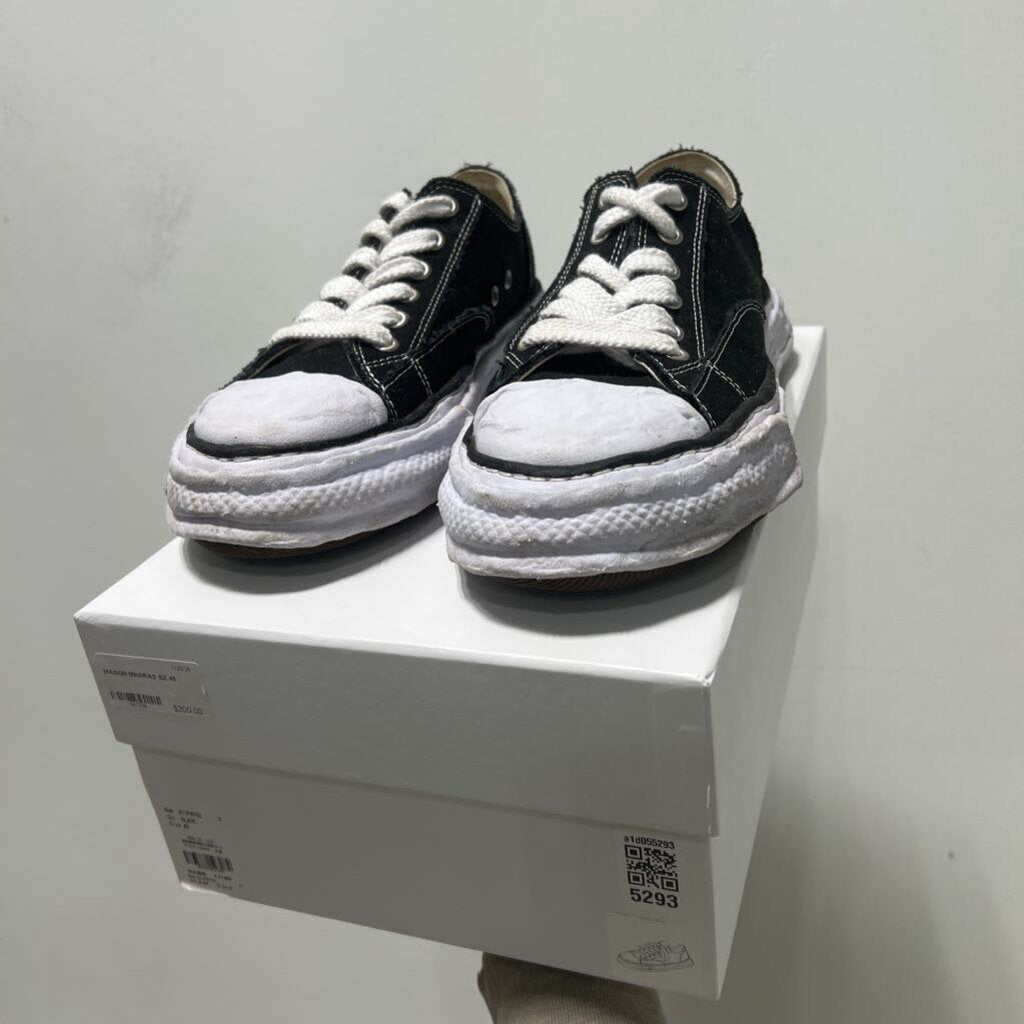 MAISON MIHARAS SZ 45