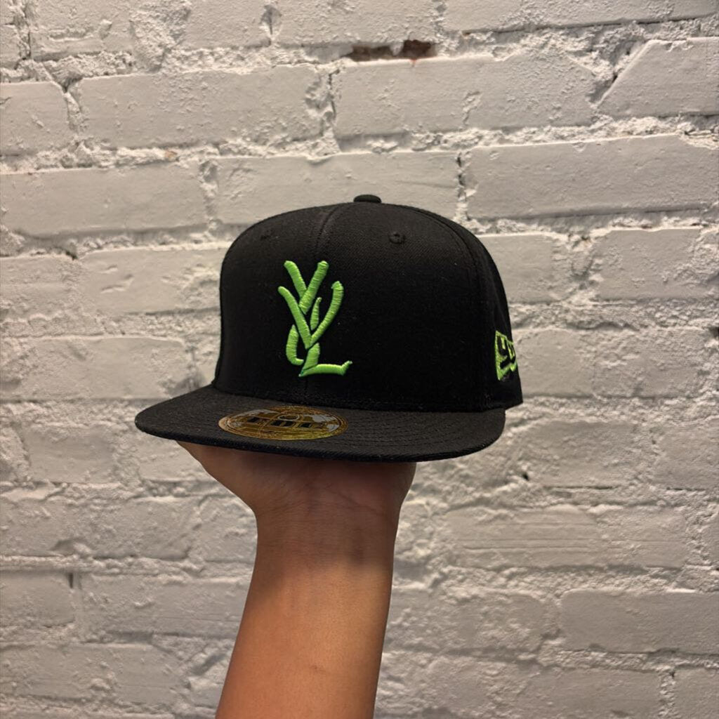YVL FITTED SZ. 7 1/4TH