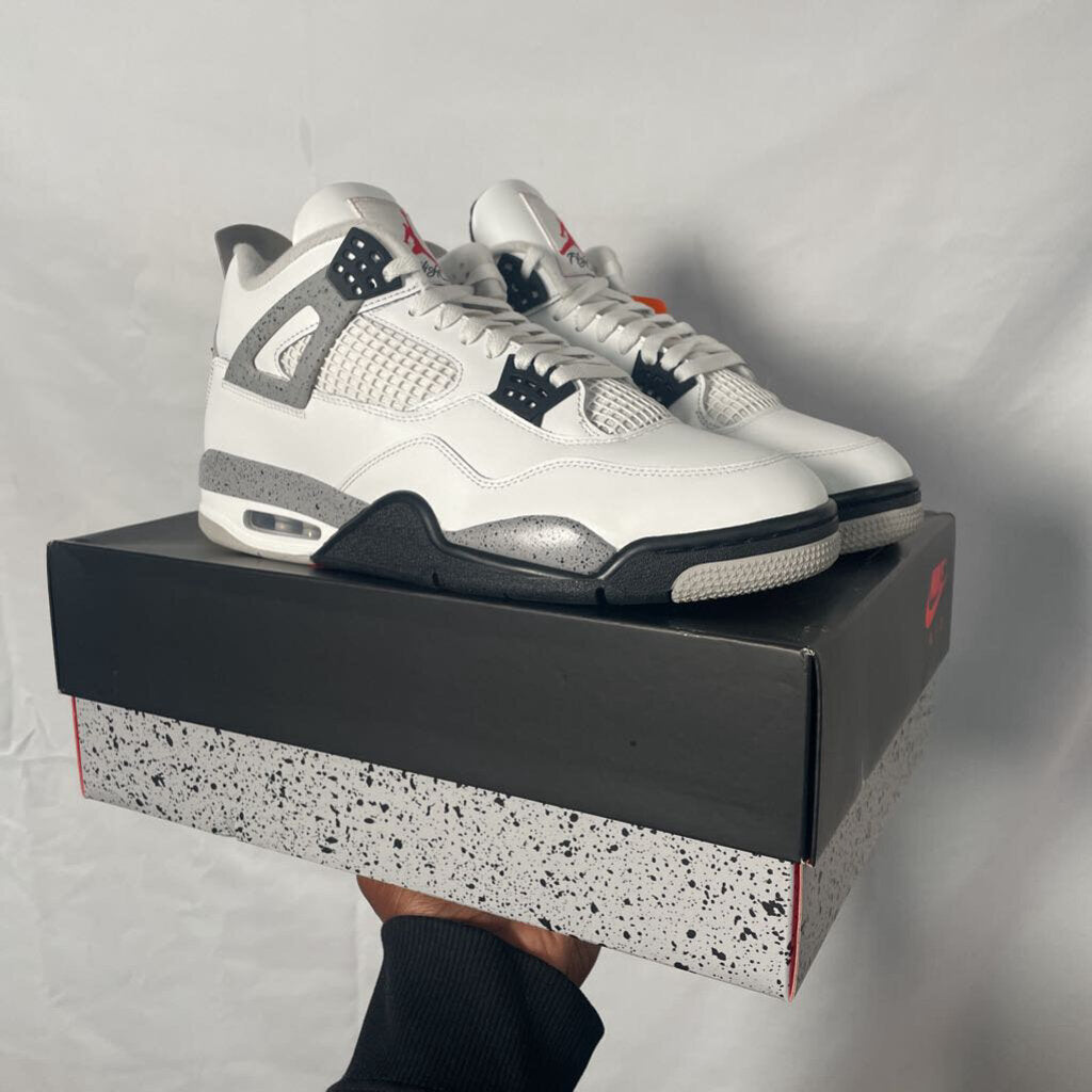 Jordan 4 White Cement Sz. 13