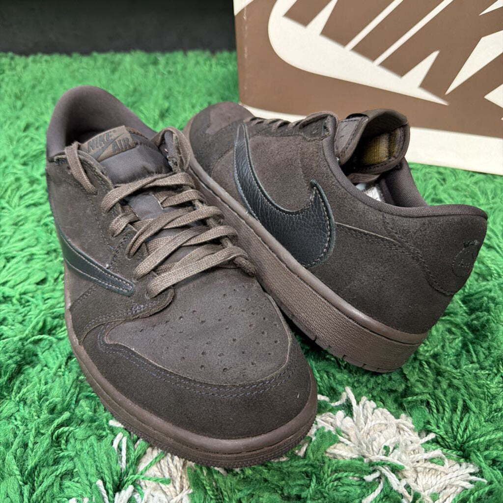 TRAVIS SCOTT "MOCHA" SZ 10.5 (BOX)