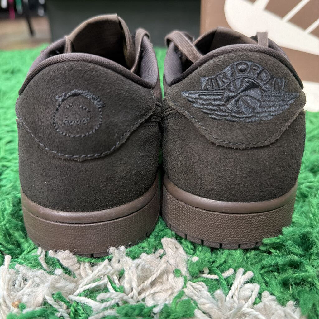 TRAVIS SCOTT "MOCHA" SZ 10.5 (BOX)