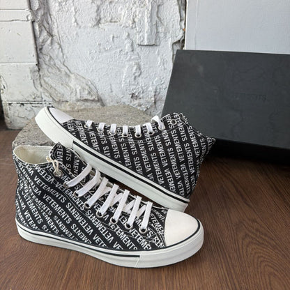 VETEMENTS CONVERSE SZ.41 W BOX