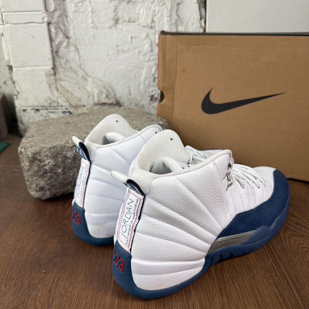 AJ12 FRENCH BLUE // SZ 14