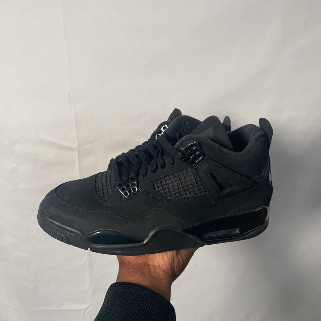 Jordan 4 Black Cat NB Sz. 10.5