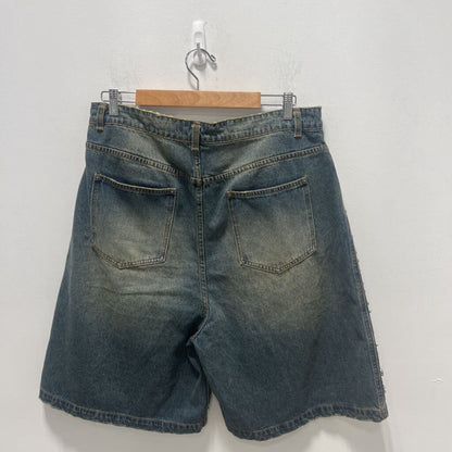 VALE JEWEL SHORTS SZ 32