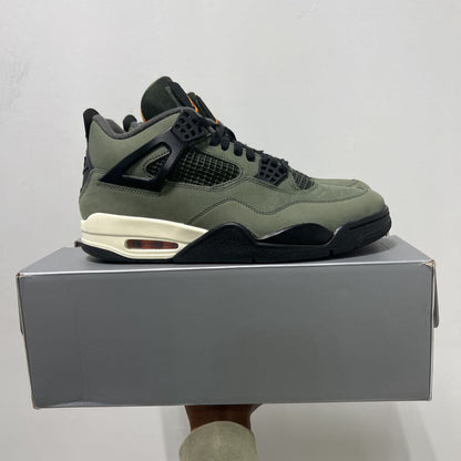 AJ4 UNDEFEATED SZ 10.5