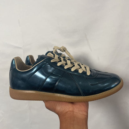 Blue Metallic gats Sz. 42